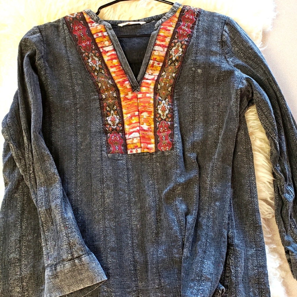 100% cotton great details, hippy blouse